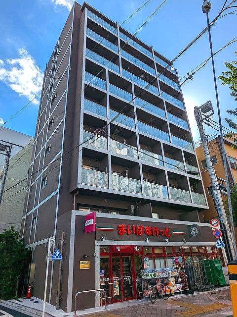 建物外観　1Fスーパーまいばすけっと買物便利です