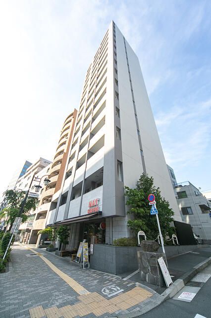 建物外観　落ち着いた雰囲気の外観です