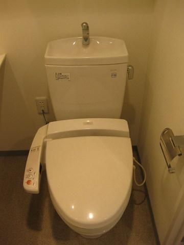 トイレ　ウォシュレットトイレ