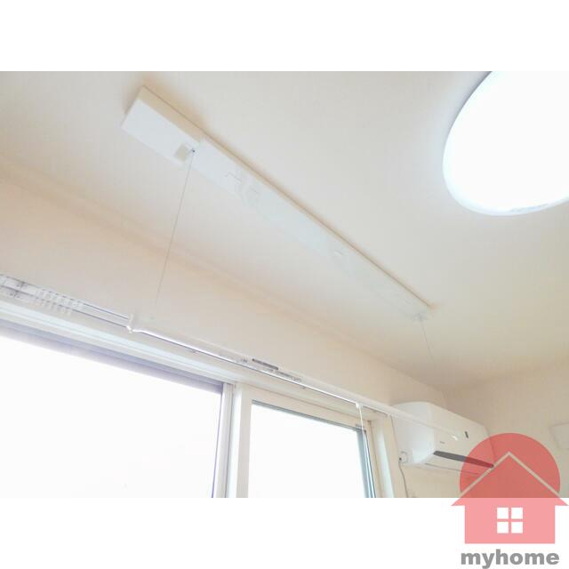その他設備　室内物干し