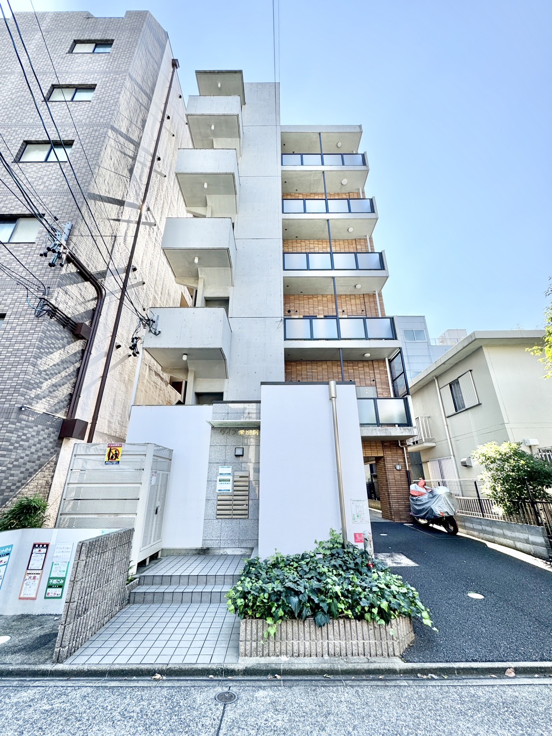建物外観