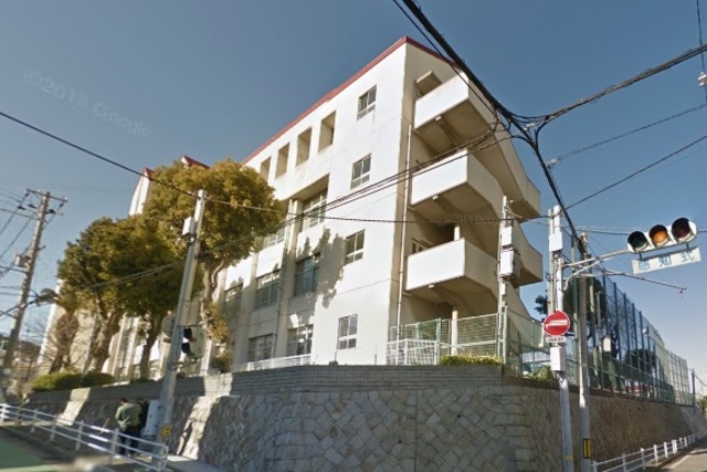 小学校　神戸市立東須磨小学校（小学校）まで153m