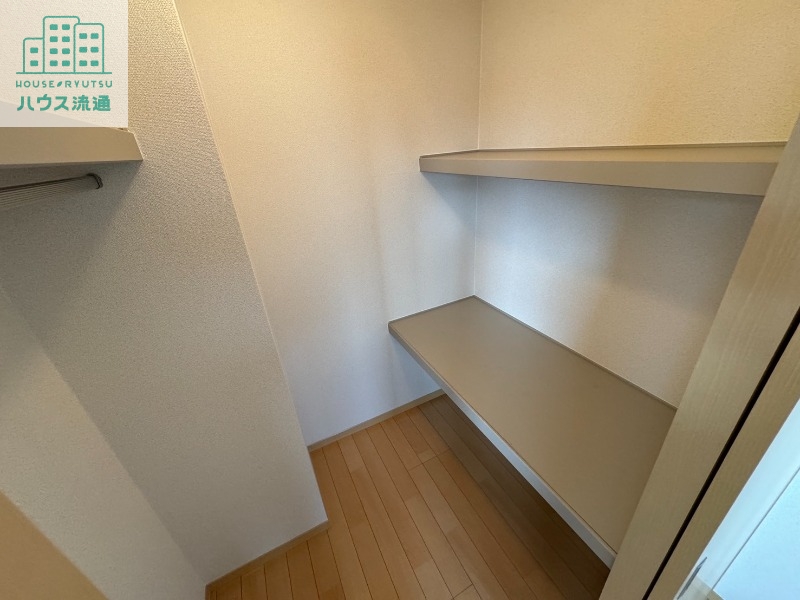 収納　※写真は同間取り別号室です
