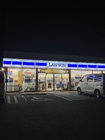 コンビニ　ローソン千葉寒川町店（コンビニ）まで400m