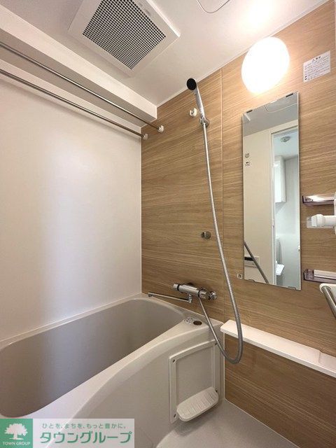 バス・シャワールーム　※写真は同タイプ住戸です。