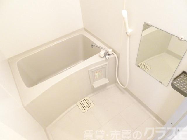 バス・シャワールーム　浴室乾燥機付きバス♪