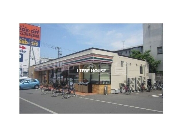 コンビニ　ファミリーマート小向西町一丁目店（コンビニ）まで3031m