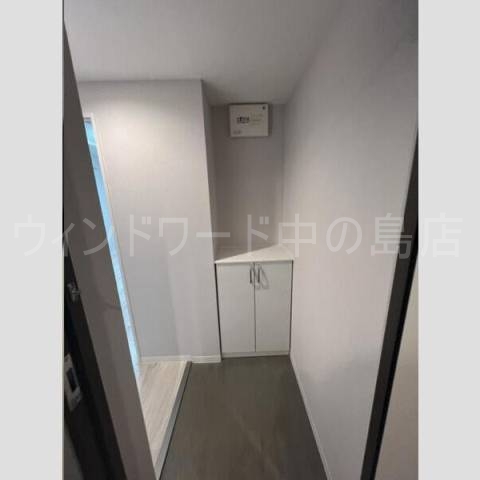 玄関　詳細は、ウィンドワード中の島店までご相談下さい。