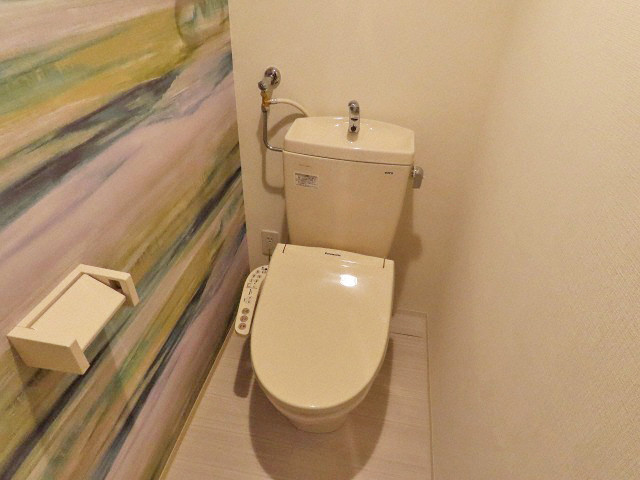 トイレ　ウォシュレット設置済みです！