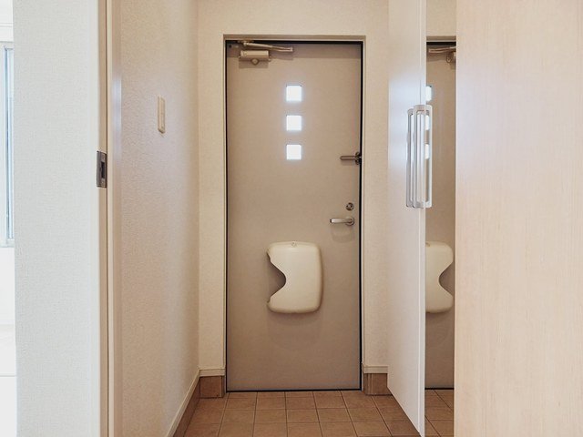 玄関　明るい玄関です
