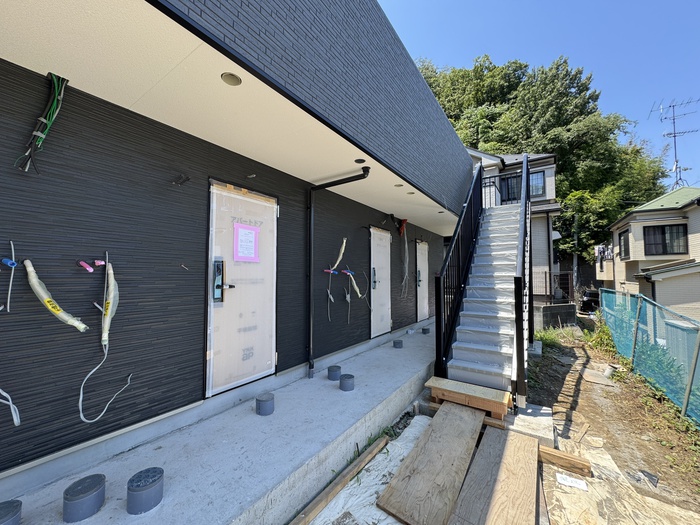 建物外観　建築中