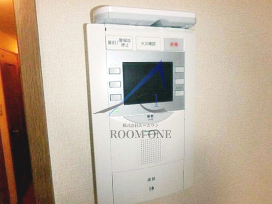 セキュリティ　モニター付きインターホンです。