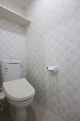 トイレ　落ち着いたトイレです