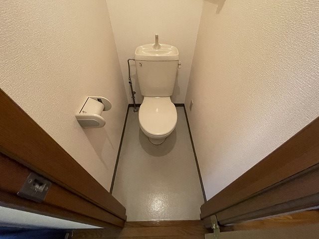 トイレ　同マンション別部屋