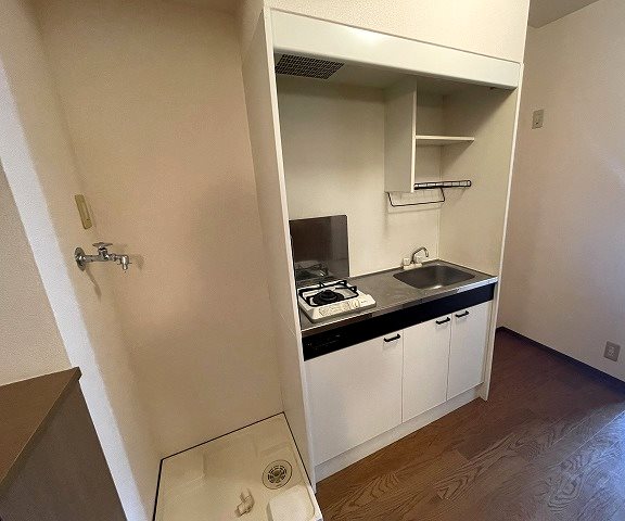 キッチン　同マンション別部屋
