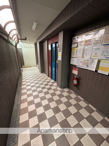 地下鉄長堀鶴見緑地線 今福鶴見駅 徒歩6分 5階建 築35年の外観写真