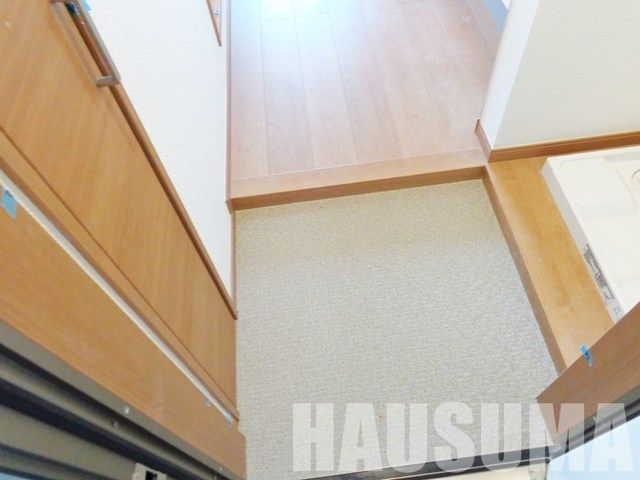 玄関　※他号室写真使用