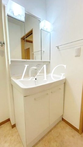 洗面設備　洗面台です。