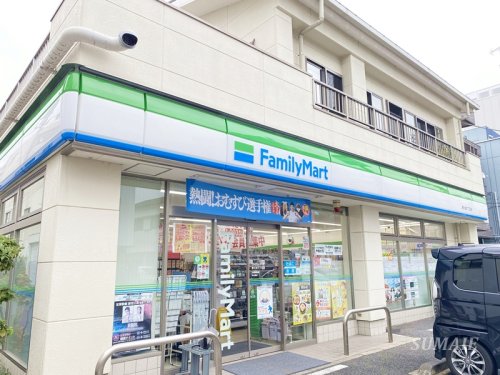 コンビニ　ファミリーマート東小岩六丁目店（コンビニ）まで287m