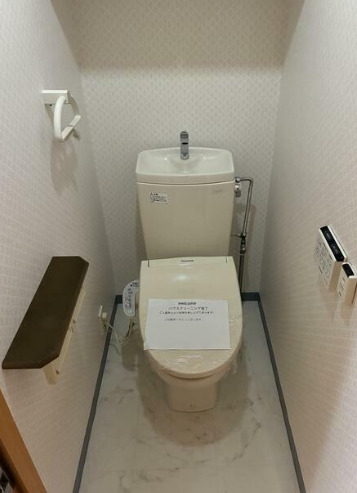 トイレ　ドメス山下町ベイタワー