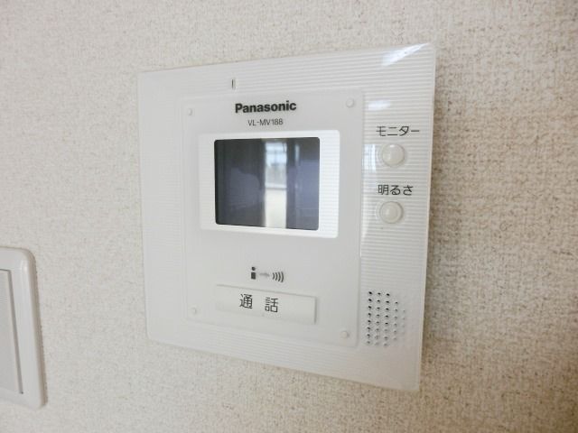 セキュリティ　訪問者の分るモニターホン付きです