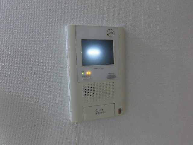 セキュリティ　モニター付きインターホンです。