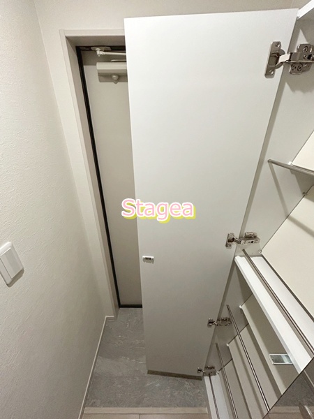 玄関　同仕様