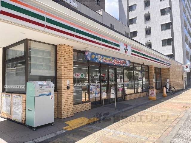 コンビニ　セブンイレブン烏丸五条店（コンビニ）まで250m