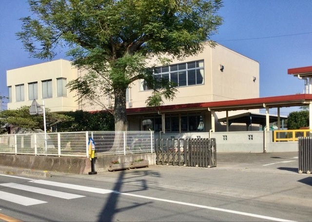 小学校　野木町立友沼小学校（小学校）まで1428m