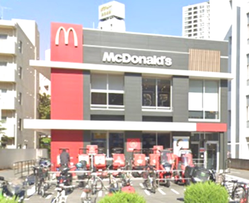 飲食店　マクドナルド １５号鶴見店（飲食店）まで417m