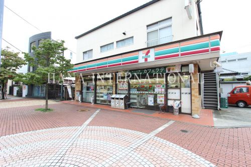 コンビニ　セブン-イレブン清水ケ丘店（コンビニ）まで548m
