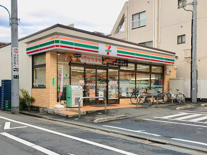 コンビニ　セブンイレブン 荻窪四面道東店（コンビニ）まで763m