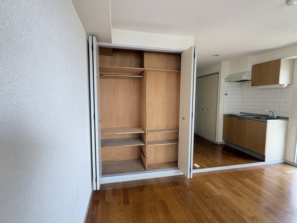 その他部屋・スペース　クローゼット収納は奥行もあります