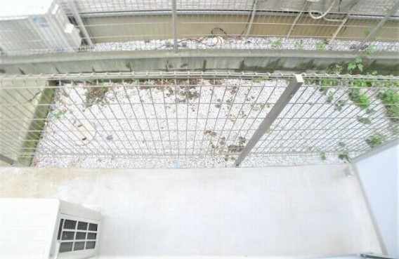 バルコニー　別部屋参照写真