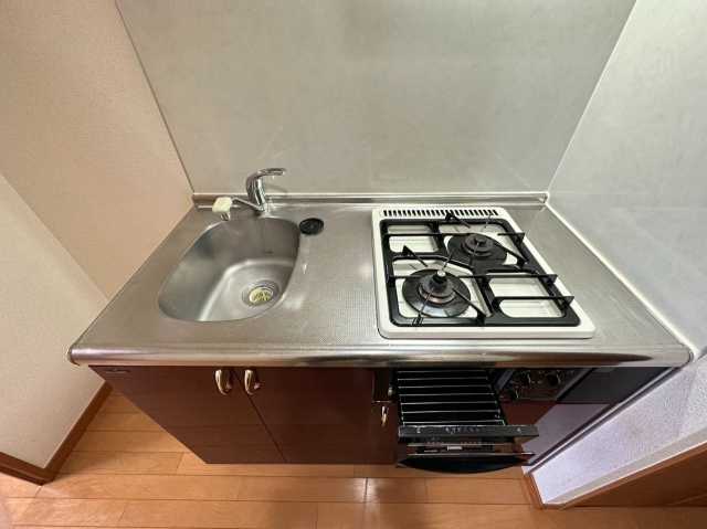 キッチン　別部屋の参考写真となります