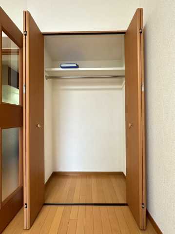 収納　別部屋の参考写真となります