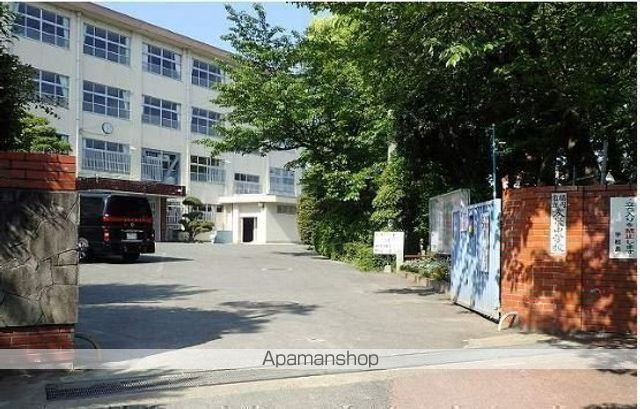 中学校　福岡市立 友泉中学校（中学校）まで1102m