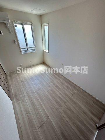 その他部屋・スペース　落ち着いて過ごせるお部屋なので、寝室にいかがでしょうか