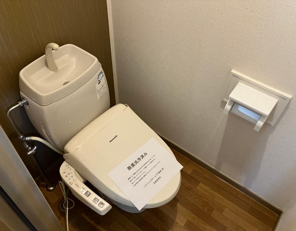 トイレ　写真は101