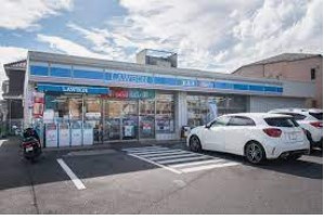 コンビニ　ローソン 昭島緑町五丁目店（コンビニ）まで596m