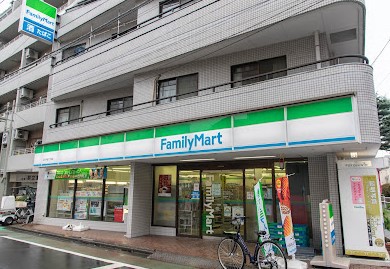 コンビニ　ファミリーマート品川中延六丁目店（コンビニ）まで193m