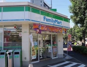 コンビニ　ファミリーマート 中野沼袋四丁目店（コンビニ）まで474m