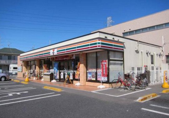 コンビニ　セブン－イレブン 足立六町１丁目店（コンビニ）まで410m