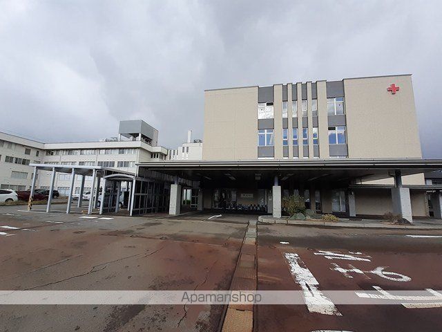 病院　金沢赤十字病院（病院）まで1238m