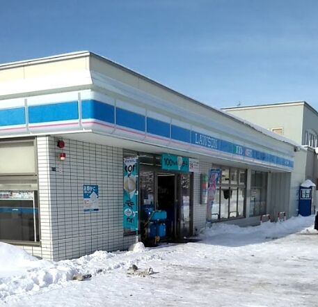 コンビニ　ローソン札幌北19東二十一丁目店（コンビニ）まで513m