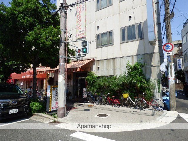 飲食店　冷麺館（飲食店）まで800m