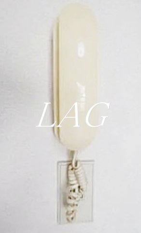 セキュリティ　インターフォンです。（同仕様です。）