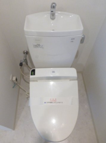 トイレ　別部屋参考写真