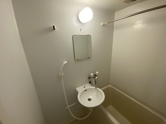 洗面設備　※別部屋の写真です