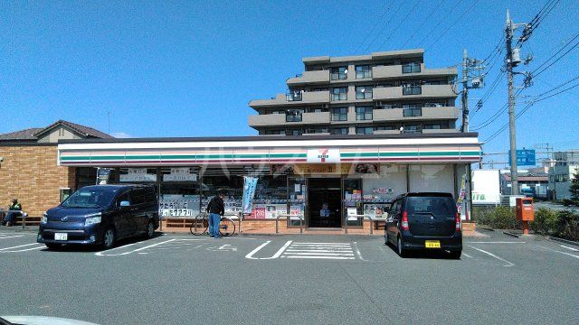 コンビニ　セブンイレブン横田基地前店（コンビニ）まで318m
